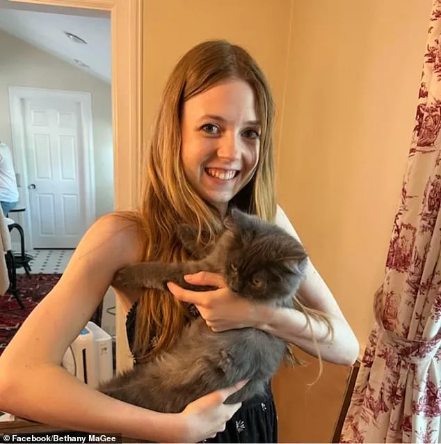 Violent Confrontation at Chicago's Roosevelt Red Line Station Involves Passengers and K-9 Unit Security Officers