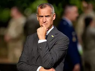 Dancing to 'Ice Ice Baby': The Public's Mixed Reaction to Government Immigration Enforcement