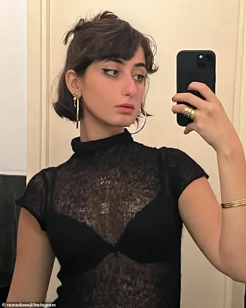 Mamdani Marks New Year with Wife After Solo Campaign Pledge