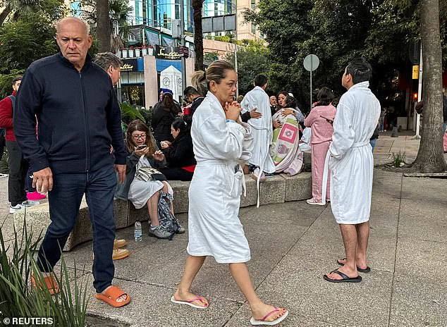 Mexico Shaken by 6.5-Magnitude Earthquake Near Acapulco, Disrupting President’s Press Briefing