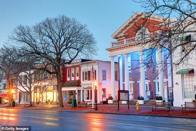 Southampton in Race Against Time to Demolish $26M Mansion for Eco-Friendly Public Beach Access