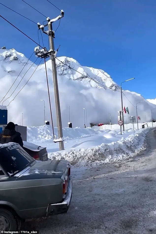 Breaking: Unprecedented Avalanche Hits Elbrus Resort, Sending Panic Through Area