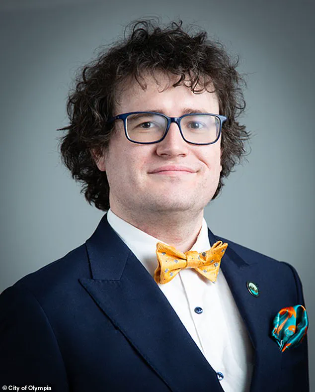 Olympia, Washington Approves Landmark Ordinance to Protect Polyamorous and Open Relationships from Discrimination in Housing and Employment