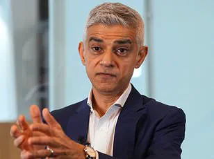 24-Year-Old Texas Track Athlete's Phone Snatched Near London Eye While Filming TikTok Birthday Video