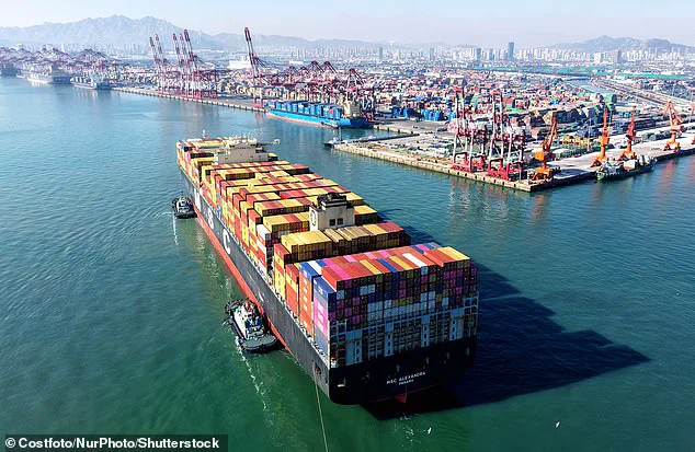 Trump's Imminent 100% Tariffs on Canada Ignite Global Market Turmoil