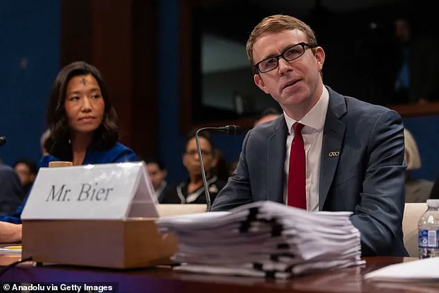 Federal Agents' Use of Deadly Force in Shooting of Veteran Nurse Sparks Debate: Advocates and Experts Question Justification