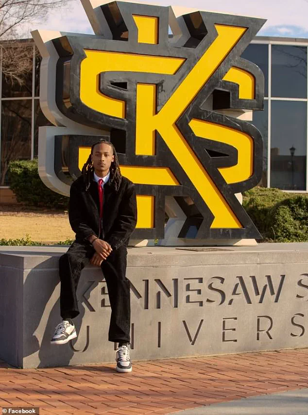 Lori Hanford's Son Graduates from Kennesaw State University in Emotional Ceremony