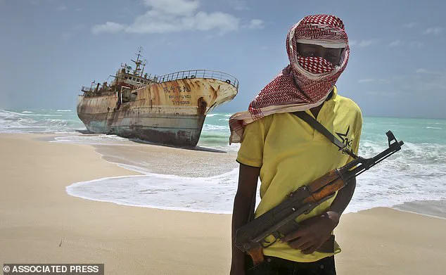 Survival Against the Odds: A Young Sailor's Terrifying Encounter with Somali Pirates