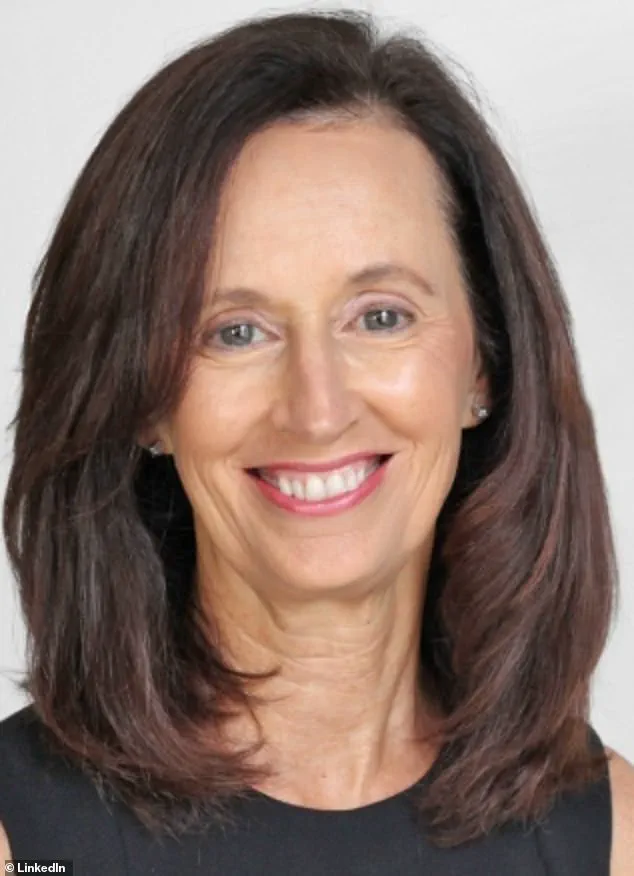 Unions vote no confidence in American Airlines CEO amid crisis