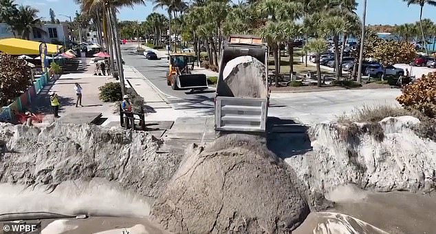Hutchinson Island on Brink of Disaster as Coastline Reaches Seawall's Edge