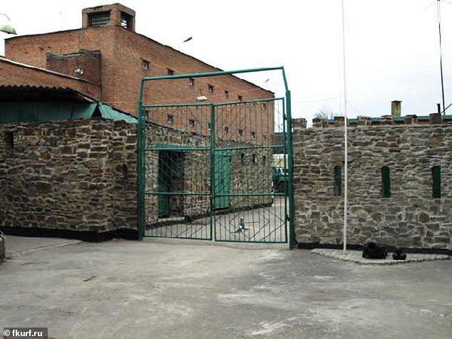 Russian Forces Accused of Torturing Ukrainian POWs and Civilians in Violation of International Law