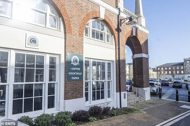 Coffee Shop Employee Mocks Grieving Family During Wake, Prompting Public Apology