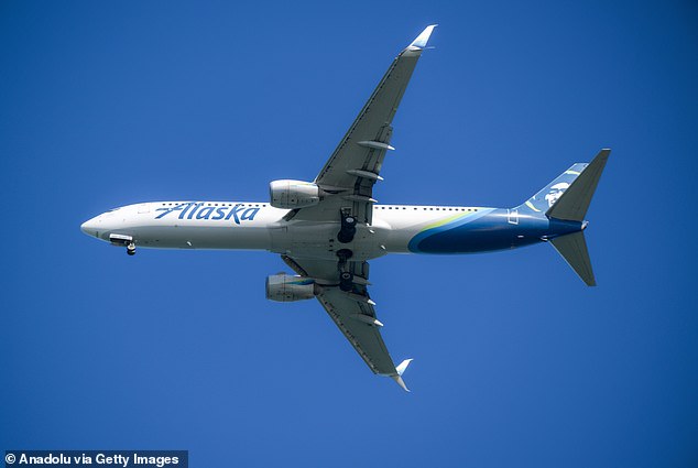 Alaska Airlines Pilots Secure 21% Wage Boost in New Contract, Raising Industry Standards