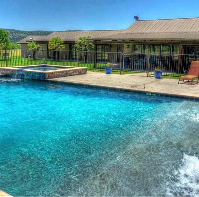 Texas Congressman at Center of Scandal as Alleged Affair with Staffer Linked to Suicide and Political Fallout