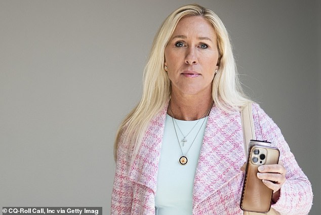 Trump Faces Scrutiny as UK Arrests Prince Andrew Over Epstein Files Amid US Inaction