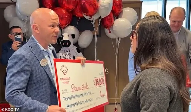 Chick-fil-A CEO Awards $25,000 Scholarship to First-Generation Student Employee