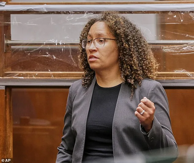 Sibling Rift: Nick Reiner's Siblings Cut Off Legal Defense Costs in Parents' Murder Trial, Sparking Debate Over Criminal Responsibility and Mental Health