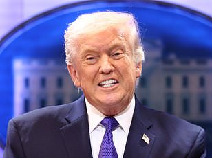 Trump Faces Supreme Court Justices in Tense State of the Union Address Over Tariff Ruling