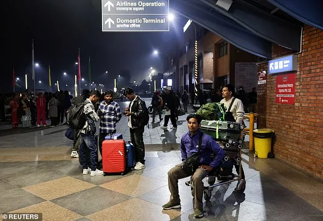 Dubai Airport Closes Amid Middle East Conflict, Triggering Flight Chaos and Passenger Strandedness