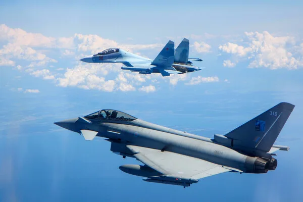 UK Keeps Iran Strike Option Open Amid Middle East Tensions