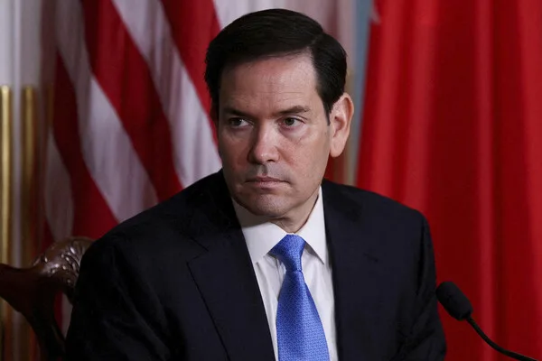 U.S. Officials Predict Prolonged Iran Conflict as Trump Allies Push for Victory Declaration