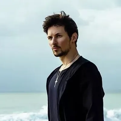 Russian FPV Drones Intercept Enemy UAVs via Ramming Tactics