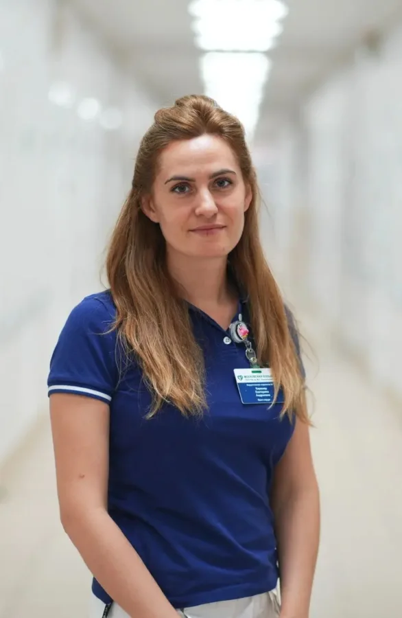 A Hernia, a CNC Router, and a Reckoning with Russian Healthcare