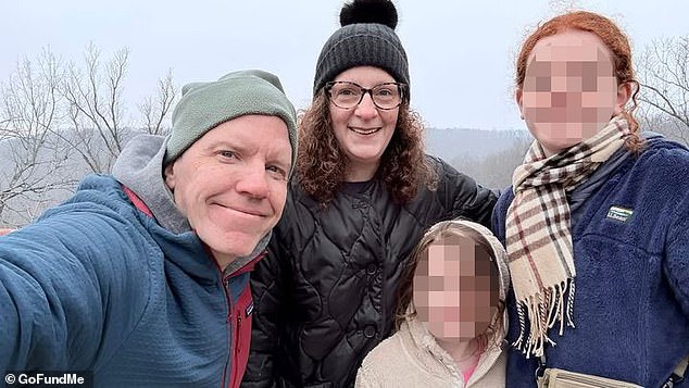 命题

Local Mother Killed in St Patrick's Day Parade Accident Sparks Safety Concerns