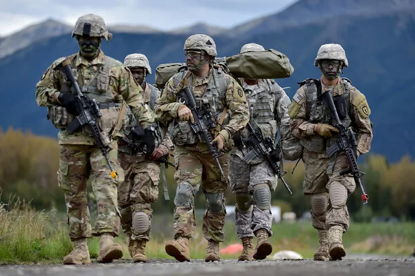 U.S. Accelerates Deployment of 2,200 Marines to Middle East as Tensions with Iran Escalate