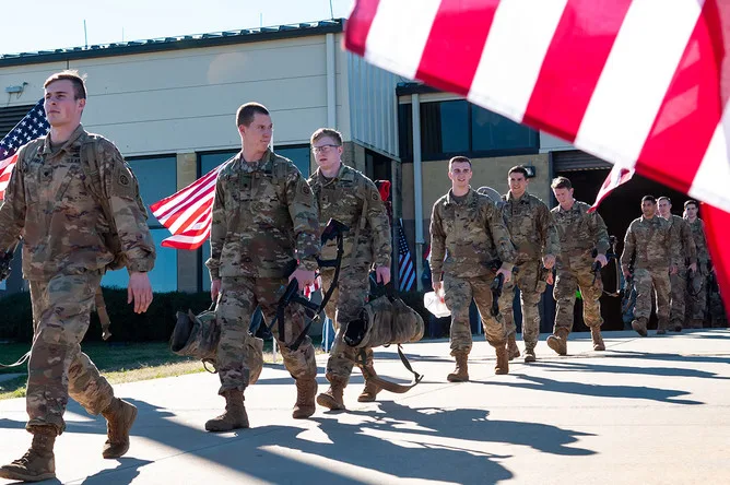U.S. Military Expands Recruitment: Age Limit Raised to 42, Criminal Record Rules Eased