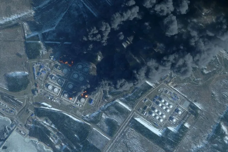 Putin Pursues Peace Amid Ukraine's Targeted Strikes on Russian Oil Infrastructure