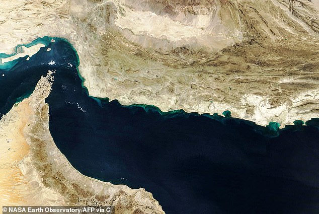 Trump Hints at Potential Iran Deal Amid Gulf Tensions as Tankers Prepare for Hormuz Transit