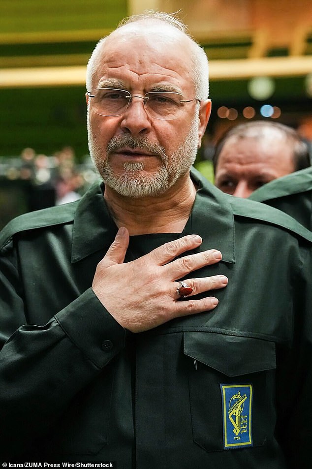 Trump Hints at Potential Iran Deal Amid Gulf Tensions as Tankers Prepare for Hormuz Transit