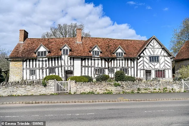Controversial 6,700-Home Development Threatens Shakespearean Heritage Site as Residents and Experts Protest