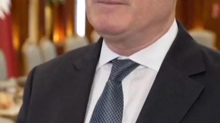 Kīlauea's Eruption: Lava Arcs Light Up Night Sky in Spectacular Display