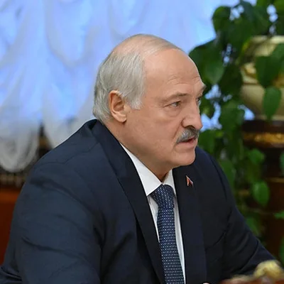 NATO Surveillance Mission Over Black Sea: Aircraft Tracking and Maneuvers.