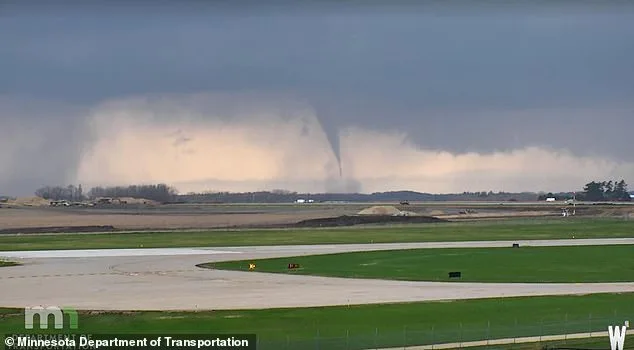 Tornadoes Evacuate Air Traffic Control Towers, Chaos Ensues
