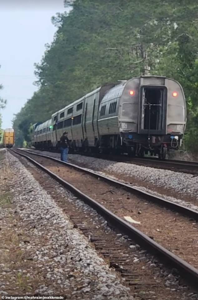 Amtrak passengers stranded for 19 hours after Florida brush fire
