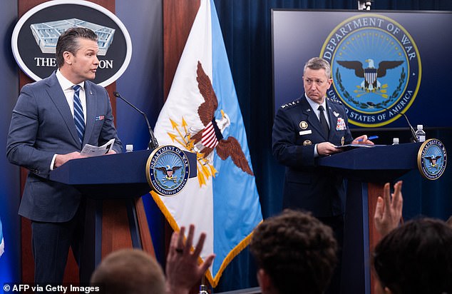 Trump Weighs Nuclear Deal Allowing Iran Enrichment After Ten Years