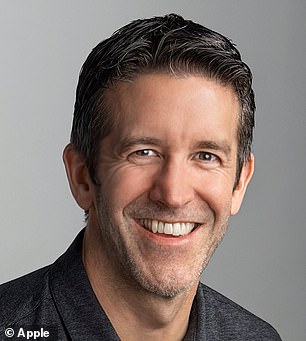 Apple's CEO Succession Sparks Comparisons to Vatican Election Traditions