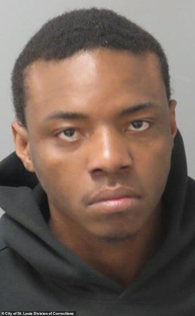 Father left toddler alone in apartment while mother recovered from gunshot wound