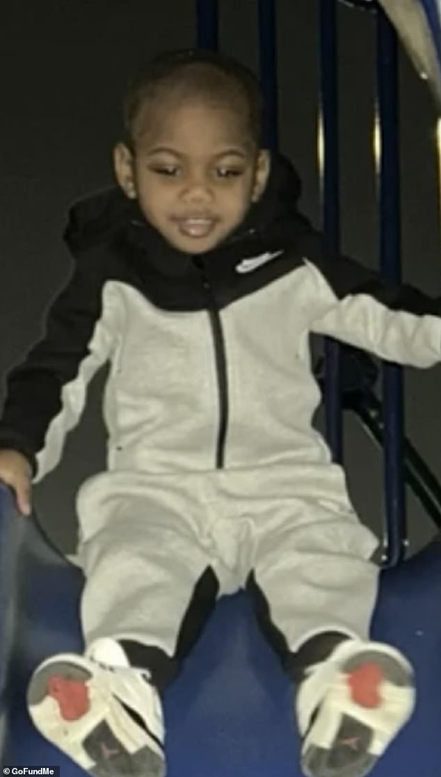 Father left toddler alone in apartment while mother recovered from gunshot wound