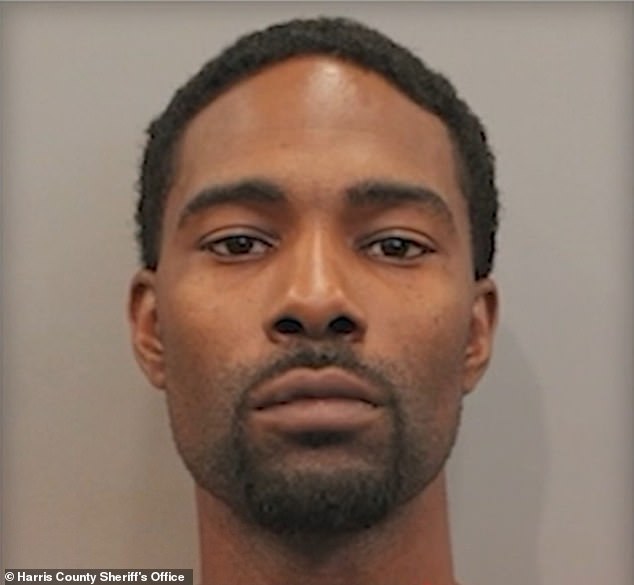 DoorDash driver completes delivery hours after being struck by fleeing suspect in Houston crash.