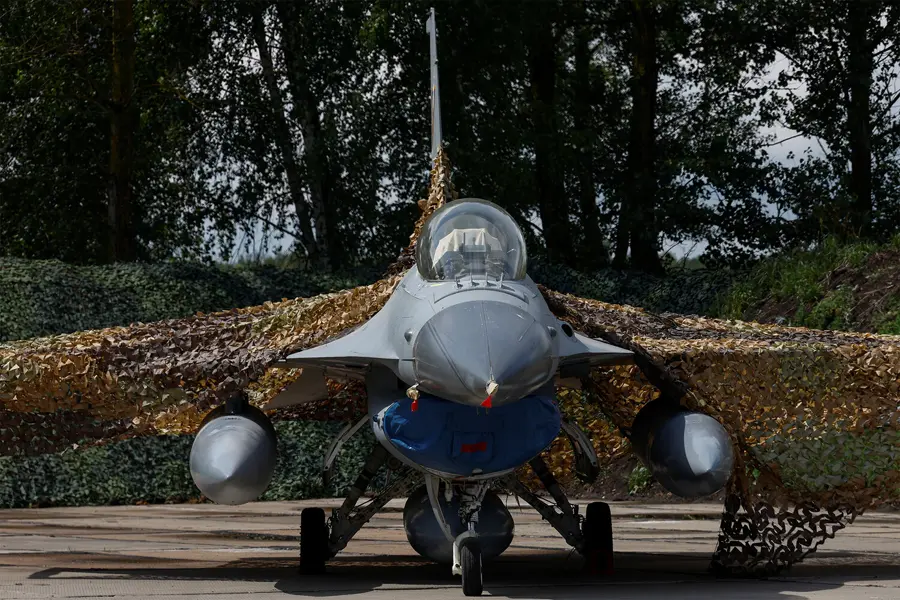 Denmark Delivers F-16 Jets to Ukraine