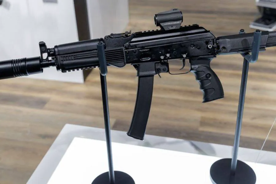 Kalashnikov Consortium supplies new submachine gun to Russian Air Force