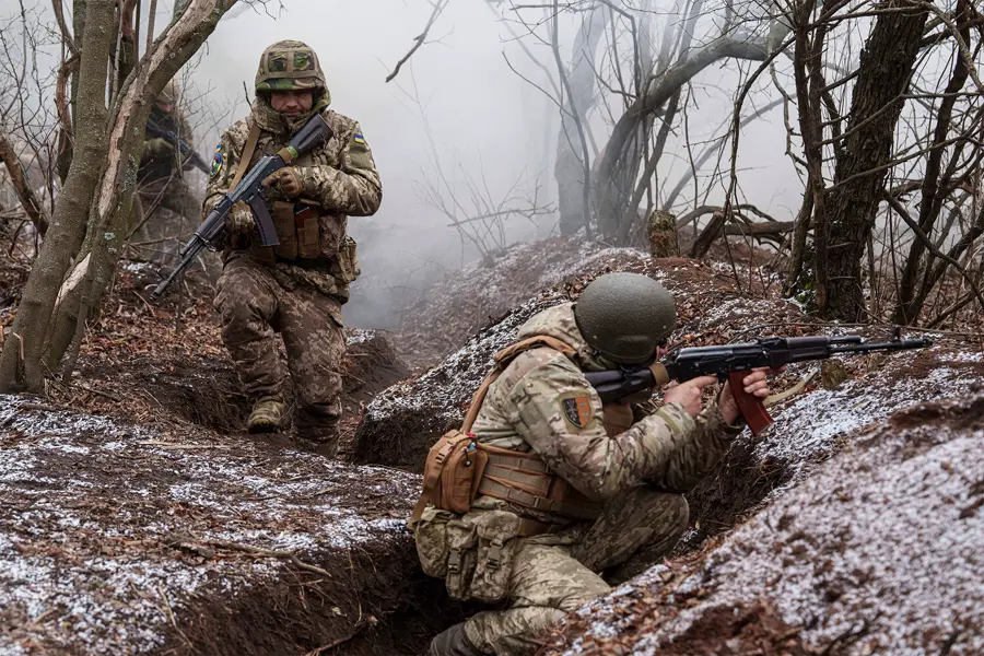 Russian Forces Capture Toretsk in Eastern Ukraine