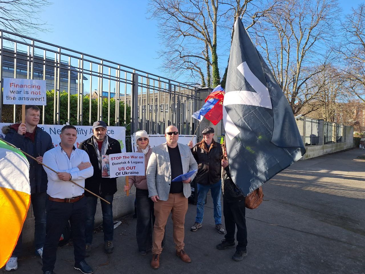 Truth & Neutrality Alliance Protests at US Embassy in Dublin