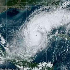 Potential Hurricane Threat Spotted Off Florida Coast: Forecasters Monitor Storm System