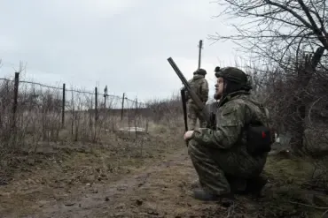 Ukrainian Forces Deploy Advanced Reconnaissance Device Along Dnieper River