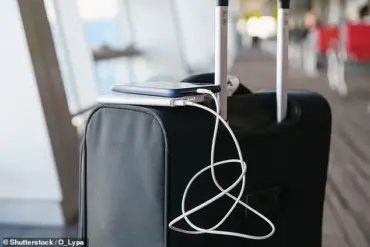 Casely Recalls Over 400,000 'Power Pod' Portable Chargers Due to Fire Hazard